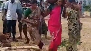 భర్తపై ప్రేమతో.. తలకొరివి పెట్టిన భార్య
