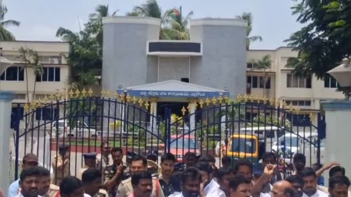 కళ్యాణలక్ష్మి, షాదీ ముబారక్‌పై బీఆర్‌ఎస్ నిరసనలు