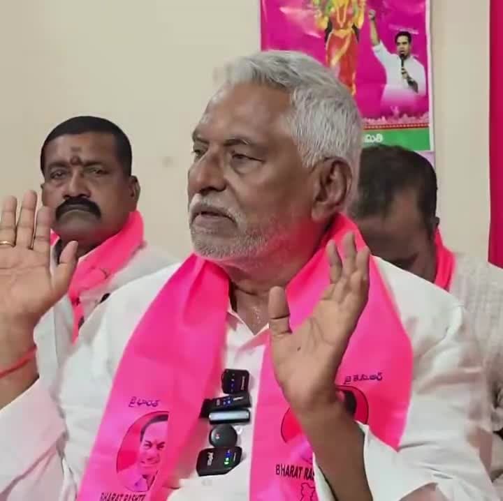 వరుణ యాగంతో రేవంత్‌రెడ్డికి జ్ఞానోదయం కావాలి