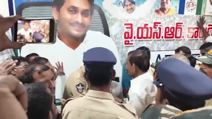 కమలాపురం నగర పంచాయతీలో ఉద్రిక్తత