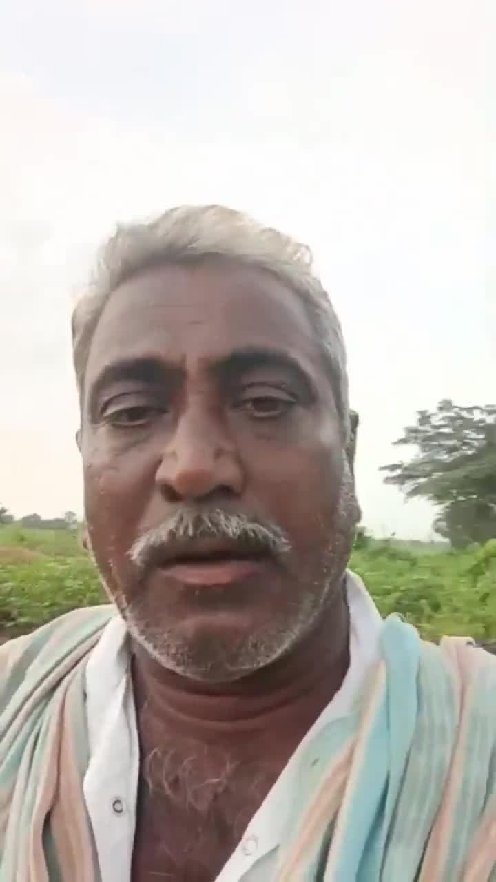 రైతు ఆత్మహత్యాయత్నం.. కాంగ్రెస్‌ నేతలపై ఆరోపణలు