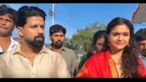 తిరుమలలో కీర్తి సురేశ్ దంపతులు
