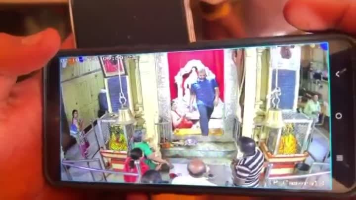 సంతోషిమాత ఆలయంలో విగ్రహం ధ్వంసానికి యత్నం