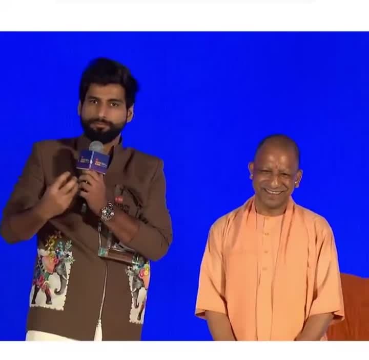 హర్ష్ గుజ్రాల్ జోక్‌కు సీఎం యోగి నవ్వులు