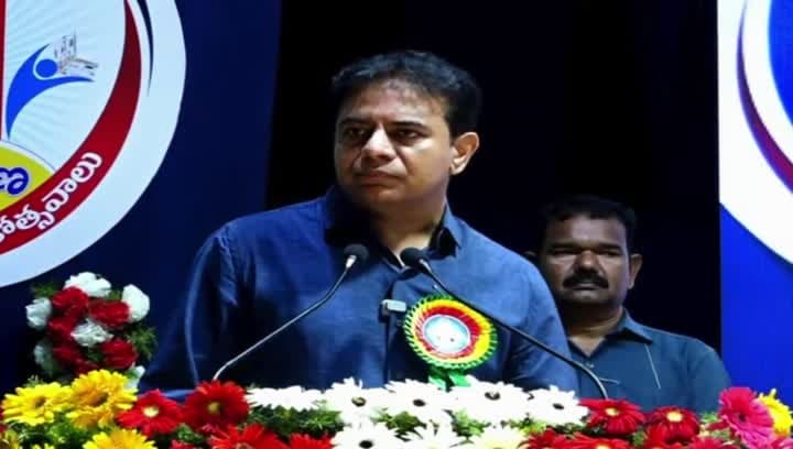 మీడియా స్వేచ్ఛపై కేటీఆర్ విమర్శలు
