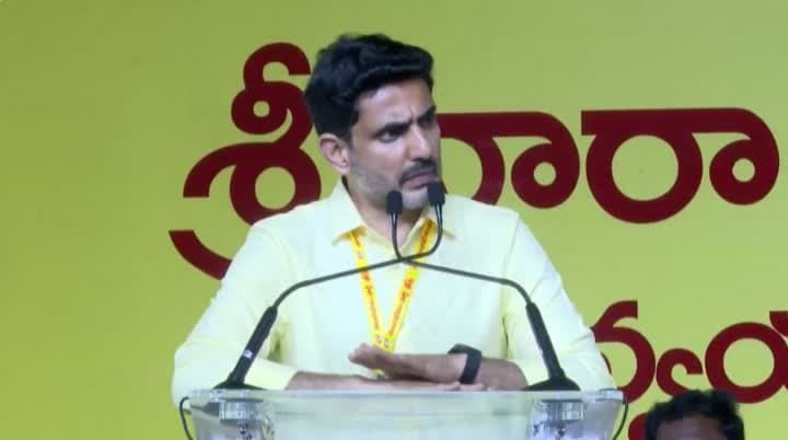 పెండింగ్ బిల్లులు ఉంటే పార్టీ ఆఫీస్‌కు రండి