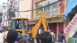 కొండాపూర్‌లో హైడ్రా ఆక్రమణల తొలగింపు