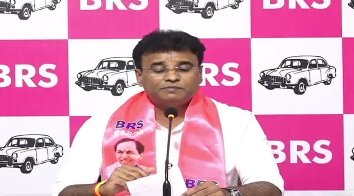 రేవంత్ రెడ్డి పీసీసీ అధ్యక్షుడిని కీలుబొమ్మలా ఆడిస్తున్నారు: కేపీ వివేకానంద