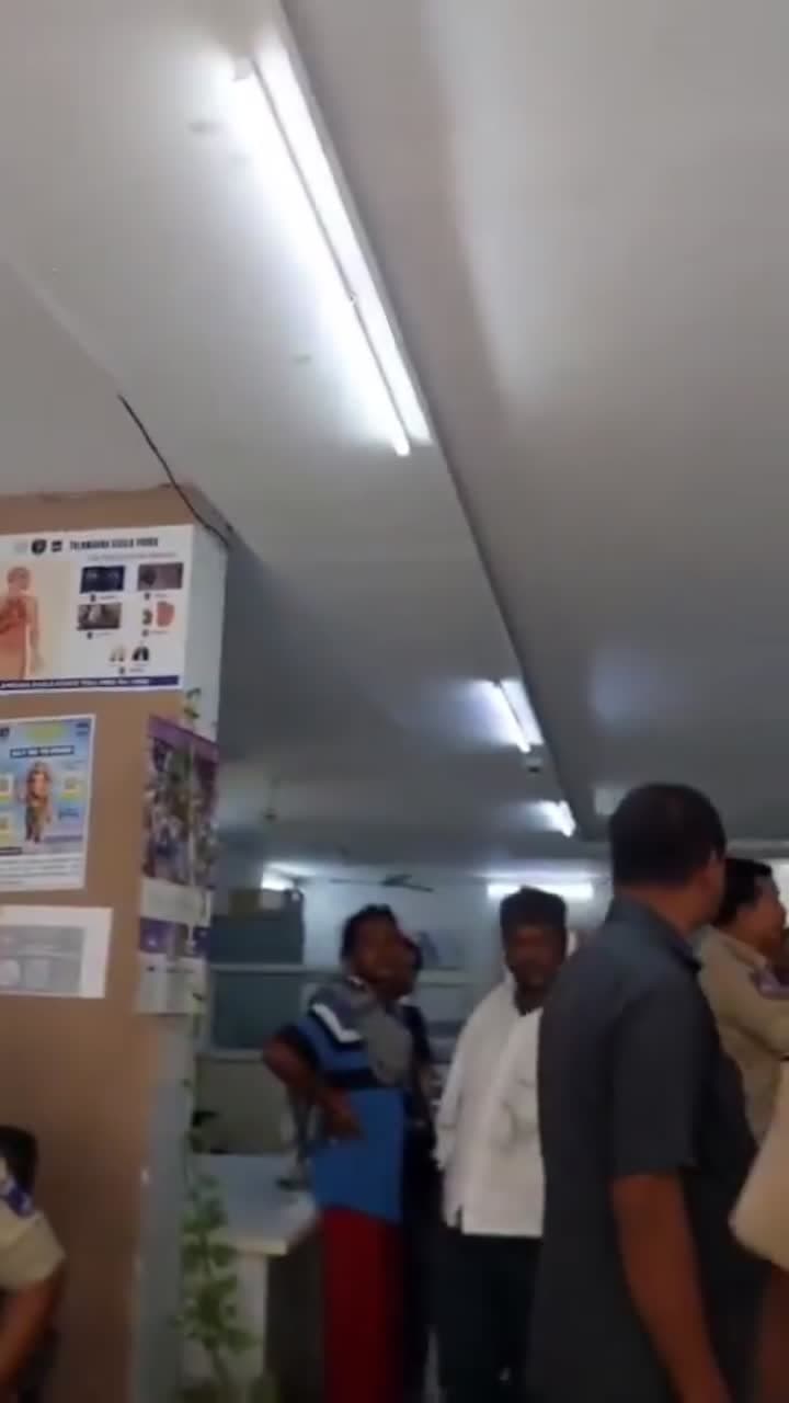 అత్తాపూర్ పోలీస్ స్టేషన్‌లో పోలీస్-న్యాయవాదుల ఘర్షణ