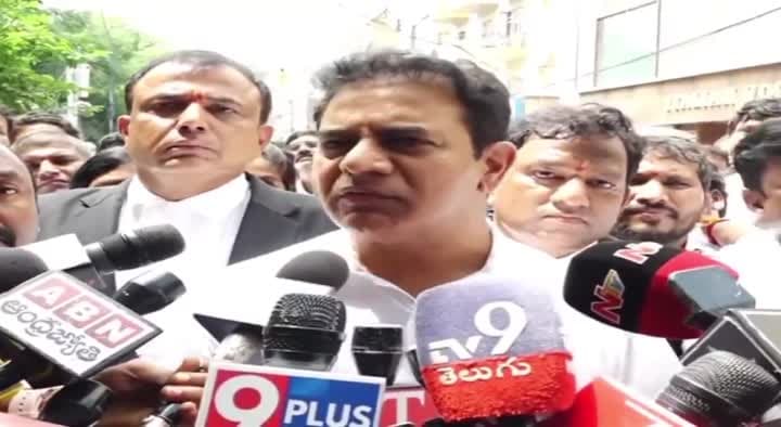 22ఏ భూములపై కేటీఆర్‌ ఆరోపణలు