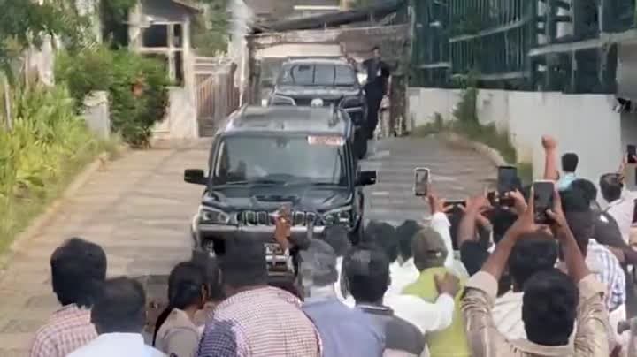 భోగాపురం బయలుదేరిన వైఎస్ జగన్