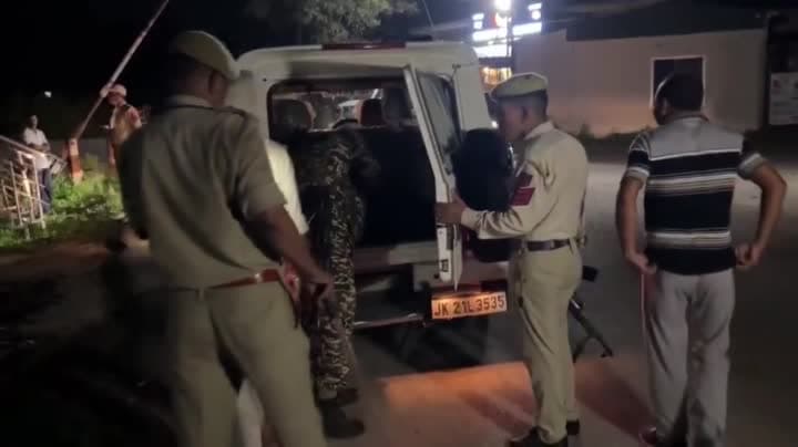 జమ్మూకశ్మీర్‌లో భద్రతా దళాల అలర్ట్