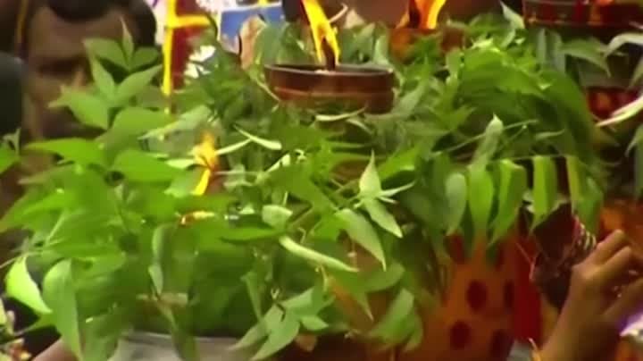 హైదరాబాద్‌లో వైభవంగా ఆషాఢ బోనాలు