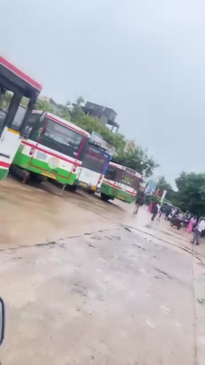 విగ్రహం తొలగింపుపై నర్సంపేట బంద్