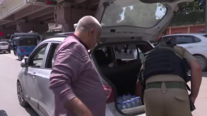 శ్రీనగర్‌లో భద్రతను కట్టుదిట్టం