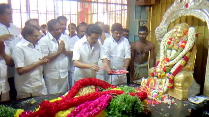 ముత్తురామలింగ దేవర్‌కు స్టాలిన్ నివాళులు