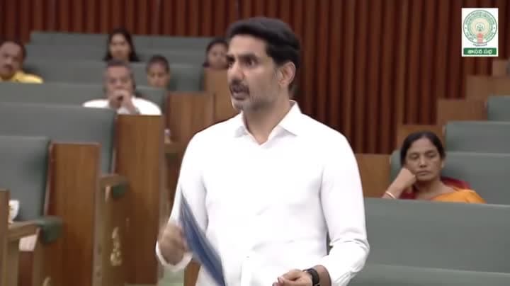 డీఎస్సీలపై నారా లోకేశ్‌ కీలక వ్యాఖ్యలు