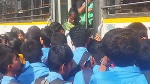 బాన్సువాడలో బస్సుల కొరత