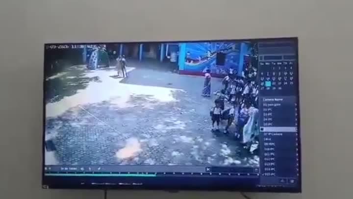 యూపీ పాఠశాలలో టీచర్ హత్య.. నిందితుడి ఆత్మహత్య