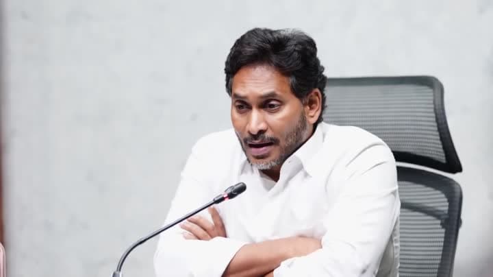పార్టీ నేతలతో వైఎస్ జగన్ వీడియో కాన్ఫరెన్స్