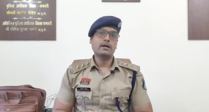 బైక్ ప్రమాదంలో ముంబై యువతి మృతి