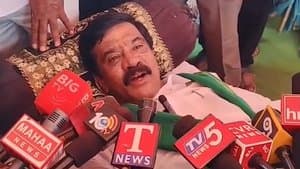వేముల ప్రశాంత్ రెడ్డి రక్తదానం.