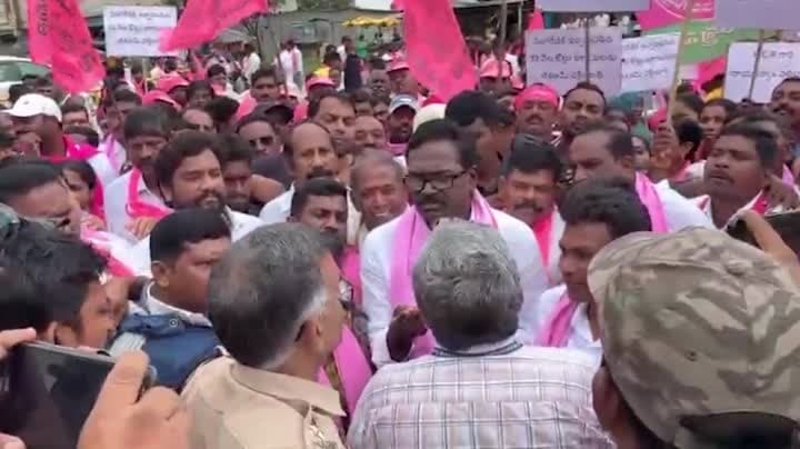 మణుగూరు థర్మల్ పవర్ స్టేషన్ వద్ద బీఆర్ఎస్ నిరసన