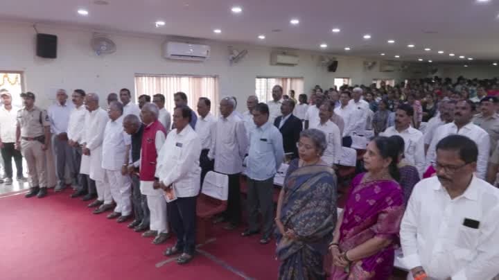 వెంకట్రామిరెడ్డి సేవలు చిరస్మరణీయం: సజ్జనార్‌