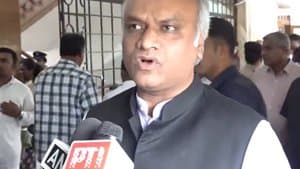 నీట్ రీ-ఎగ్జామ్‌పై ప్రియాంక్ ఖర్గే సంచలనం