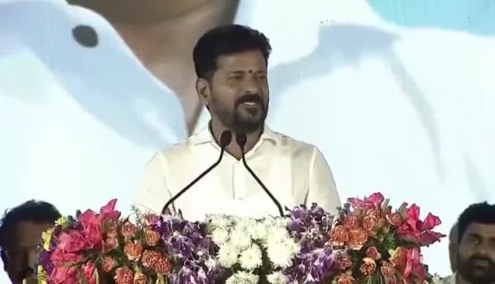 2027లోపు ప్రతి 6 నెలలకు ఓ ప్రభుత్వ ఆసుపత్రి పూర్తి: సీఎం