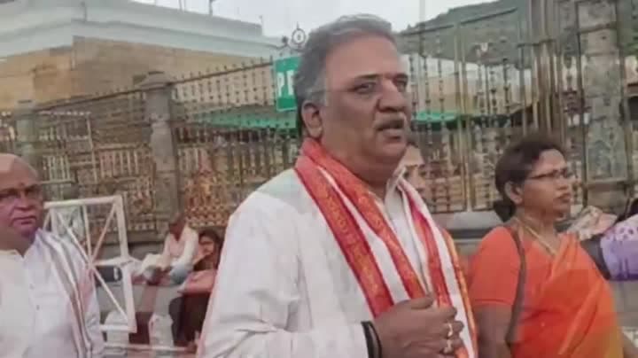 తిరుమల శ్రీవారిని దర్శించుకున్న ఏపీ హైకోర్టు న్యాయమూర్తి