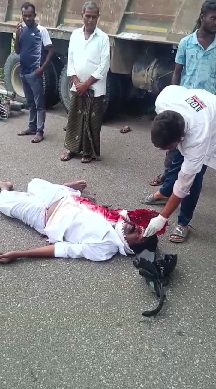 ముస్తాబాద్ మండలంలో రోడ్డు ప్రమాదం: ఒకరు మృతి