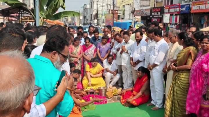 పైడిమాంబ సిరిమాను పందిరి రాట ఉత్సవం