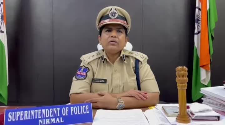 ఆలయాల చోరీలను చేదించిన జిల్లా పోలీసులు - Udayam