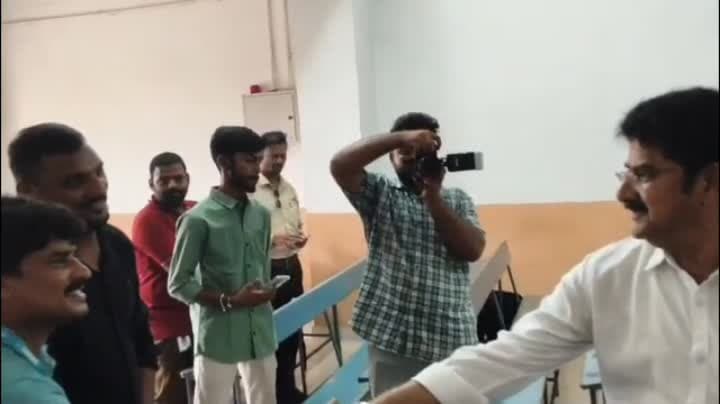 అనపర్తిలో ఉద్యోగమేళాను ప్రారంభించిన ఎమ్మెల్యే నల్లమిల్లి - Udayam
