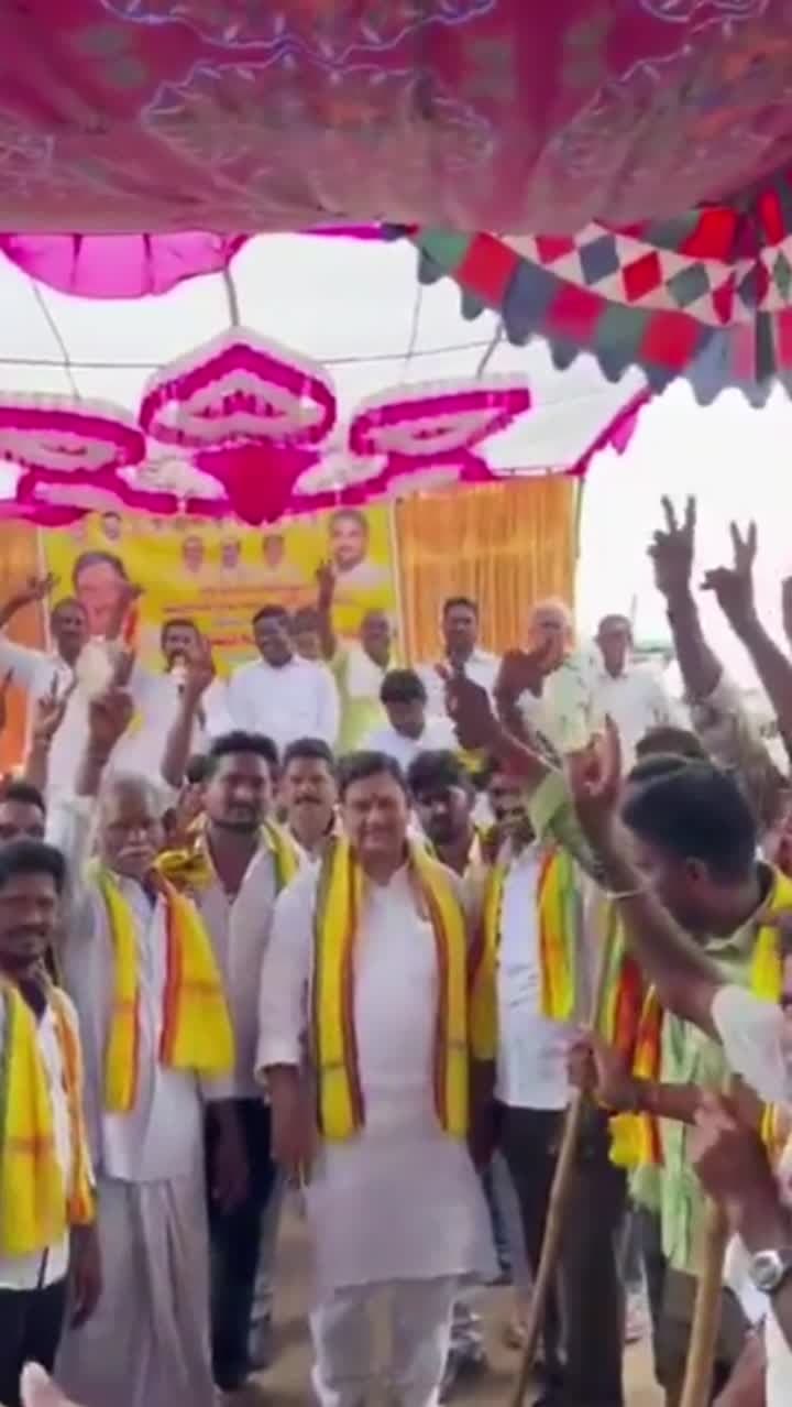 ముద్దాడపేటలో టీడీపీలోకి వైసీపీ కుటుంబాలు - Udayam