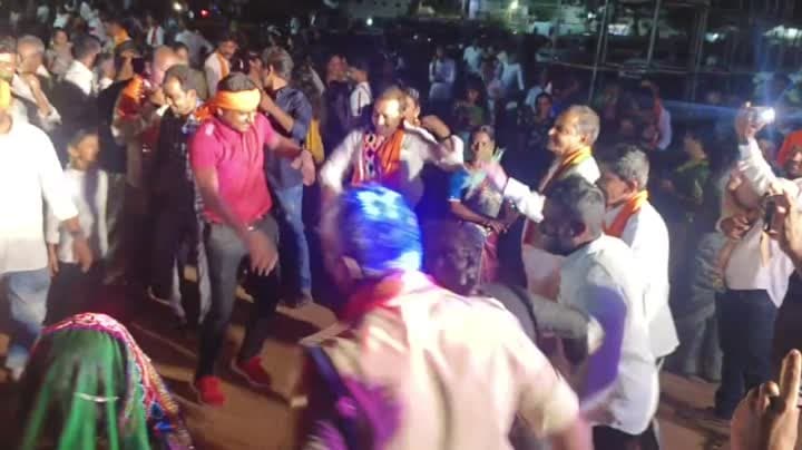 సిరిసిల్లలో ఘనంగా తీజ్ ఉత్సవాలు - Udayam