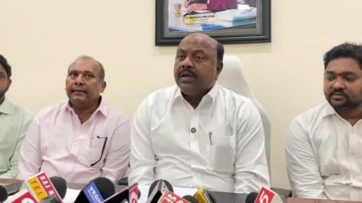 కొత్త పెన్షన్లకు అర్హులైన వారు దరఖాస్తు చేసుకోవాలి - Udayam