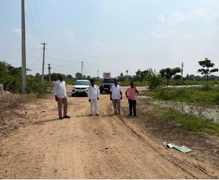 మక్తల్‌లో 5 వేల మెట్రిక్‌ టన్నుల గోదాముల ప్రతిపాదన - Udayam
