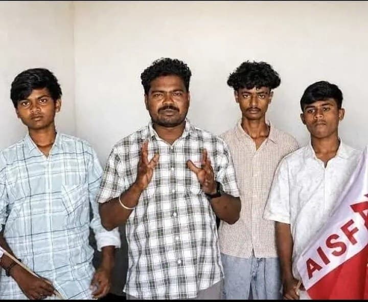 హాస్టల్ విద్యార్థుల సమస్యలు పరిష్కరించాలి