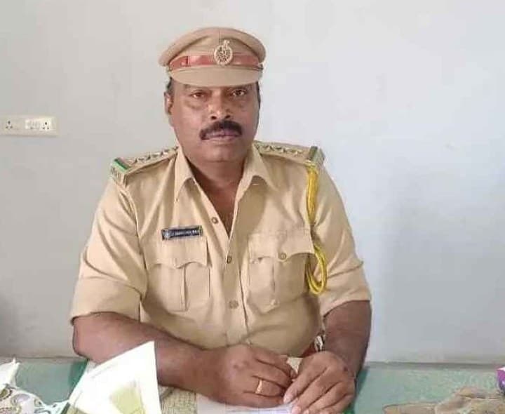 మద్యం దుకాణాల లైసెన్సులు పొడిగింపు - Udayam