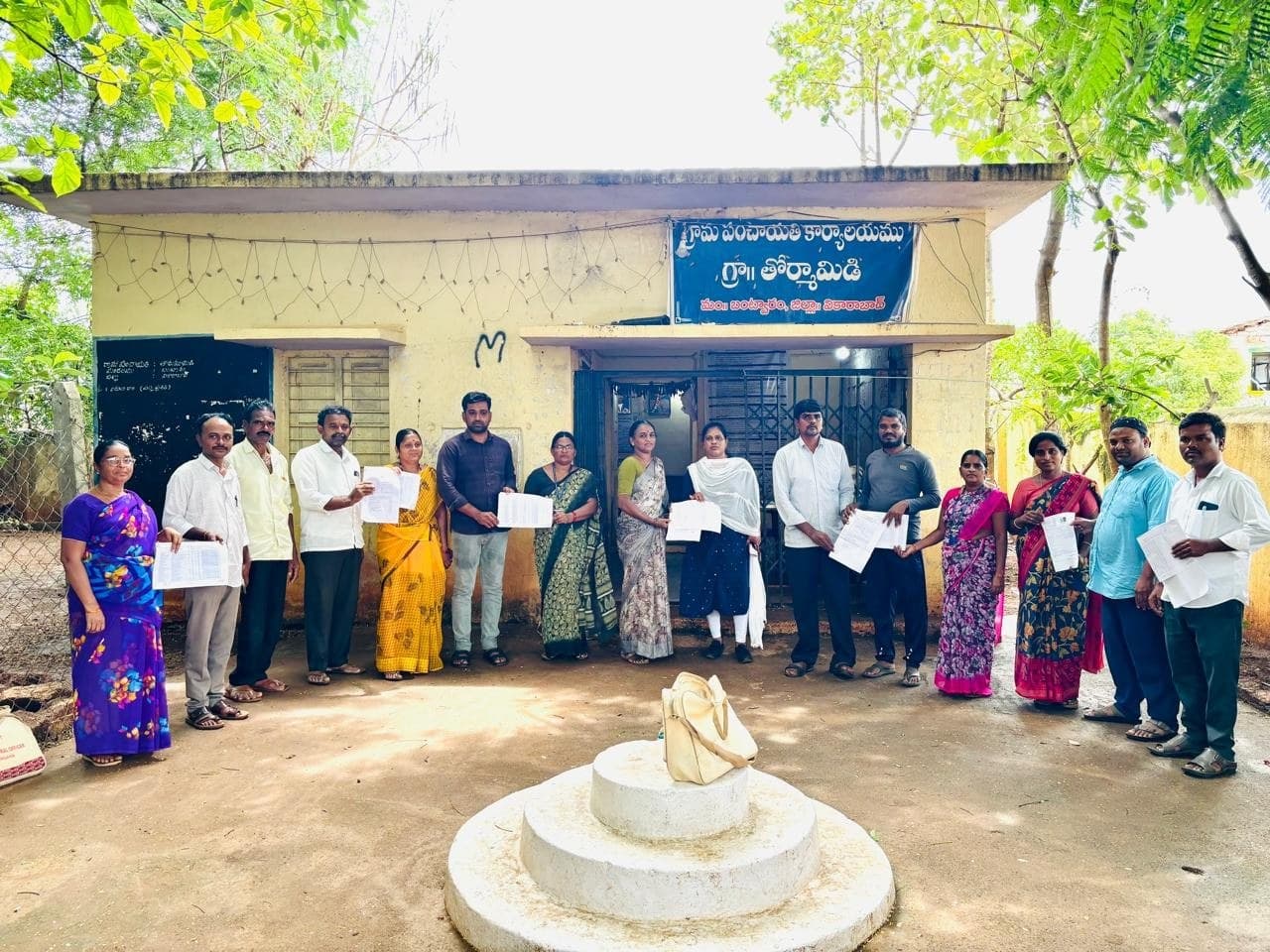 తుర్మామిడిలో ఓటరు జాబితా సవరణపై అఖిలపక్ష సమావేశం