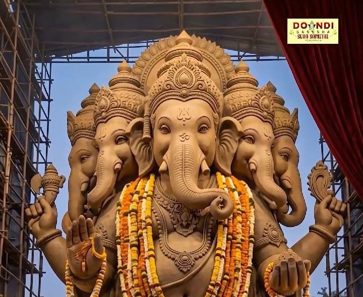 విజయవాడలో నేడే 72 అడుగుల మట్టి గణపతి ఆగమనం - Udayam