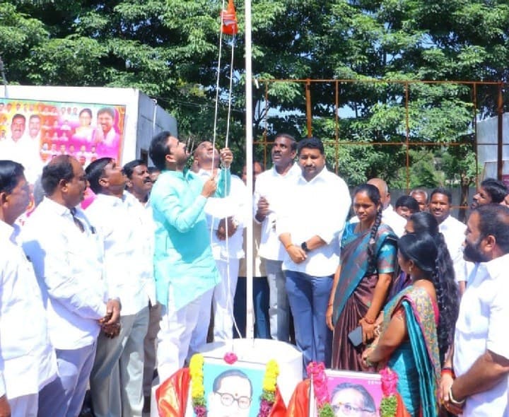 తెలంగాణకు నిజమైన స్వాతంత్రం వచ్చిన రోజు - Udayam