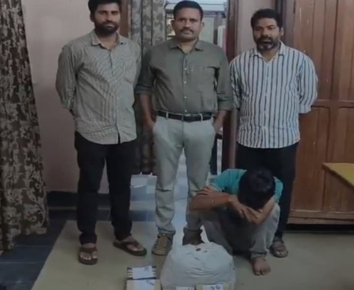 ఎక్సైజ్ టాస్క్‌ఫోర్స్ దాడుల్లో డ్రగ్స్ పట్టివేత
