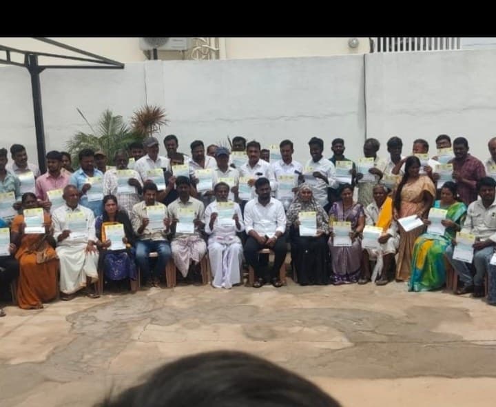 రూ. 43.94 లక్షల CMRF చెక్కుల పంపిణి