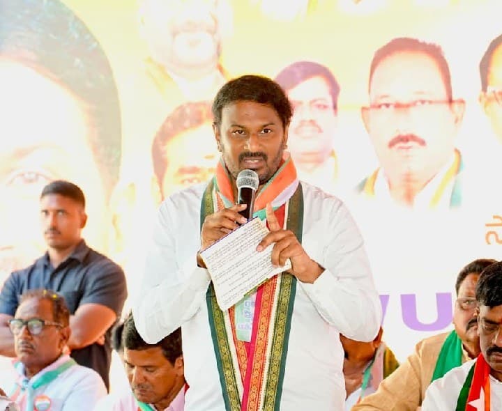 ఆర్టీసీ విలీనానికి సీఎం కృషి: కంది శ్రీనివాసరెడ్డి - Udayam