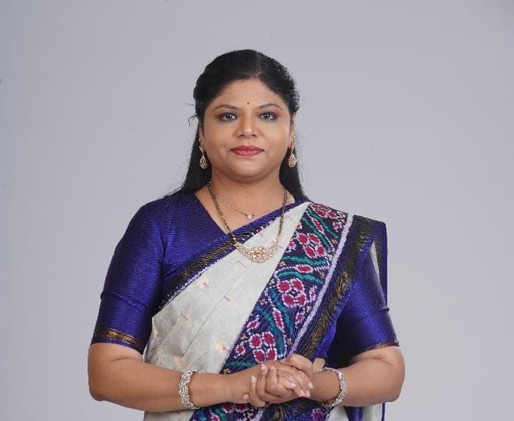 భీమిలి నియోజకవర్గం లొ వైసీపీ సమస్వయ కర్తగా బొత్స అనూష - Udayam