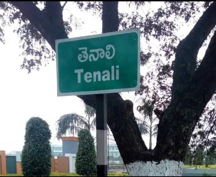 కలుషిత ఆహారం 100 మందికి అస్వస్థత