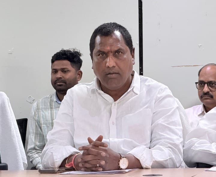 బీర్‌పూర్, బుగ్గారంలో నూతన తహశీల్దార్ కార్యాలయాలకు అనుమతి - Udayam
